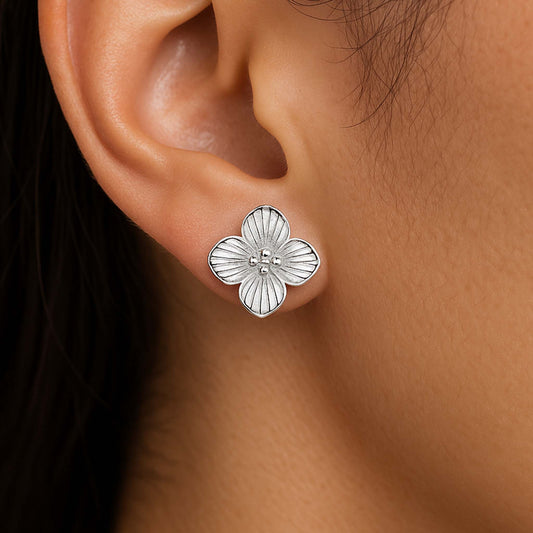 How to Choose a Trusted Online Jewelry Store Safely?