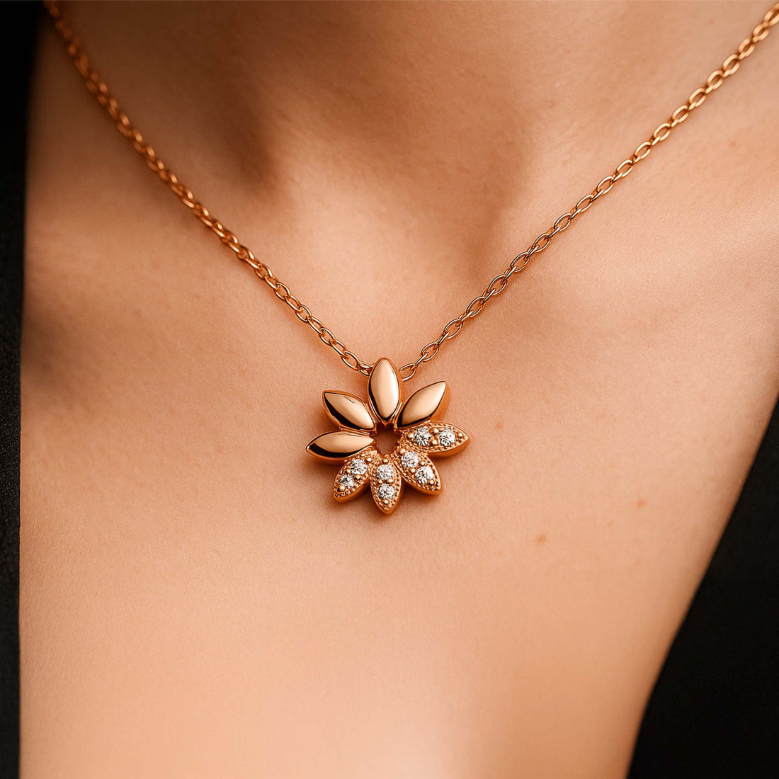 925 Sterling Silver Necklace: Tips for Buying, Wearing & Caring
