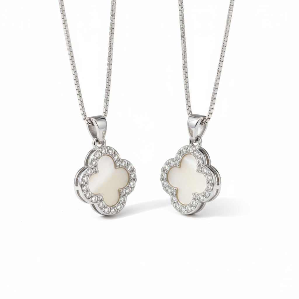 Hueveil Silver Necklace