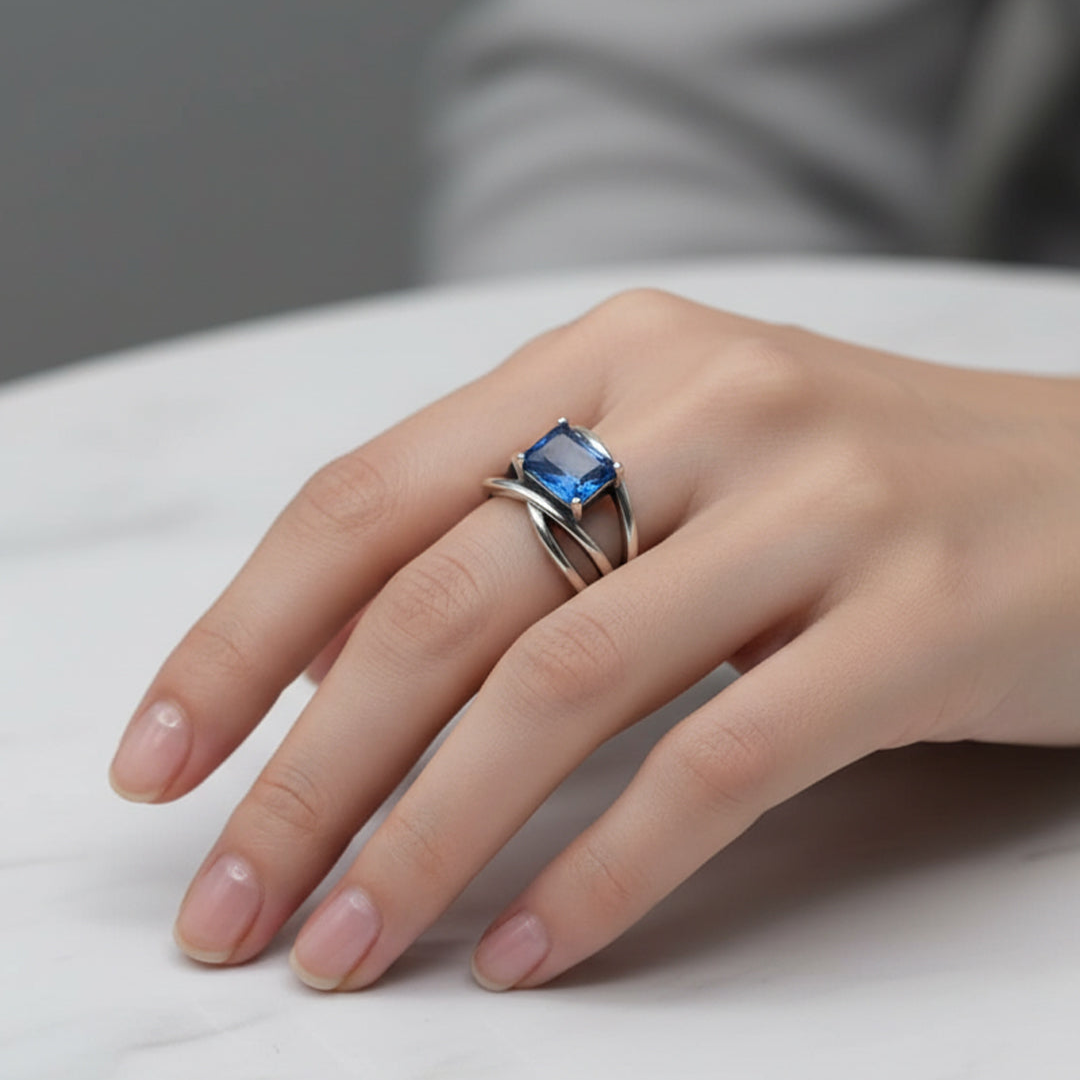 Why Sterling Silver Rings for Women Are Always in Style?