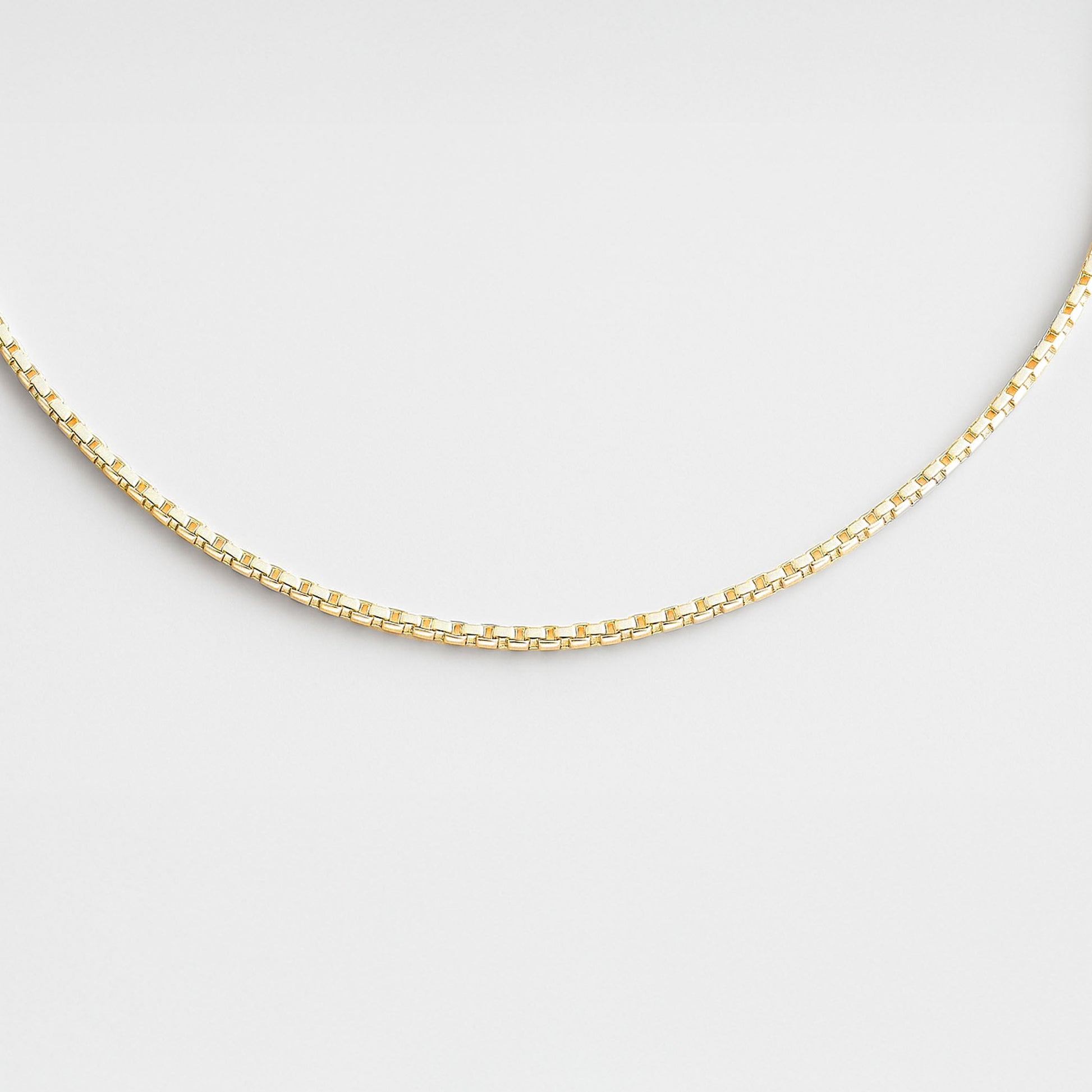 925 Silver chain necklace on a light gray background