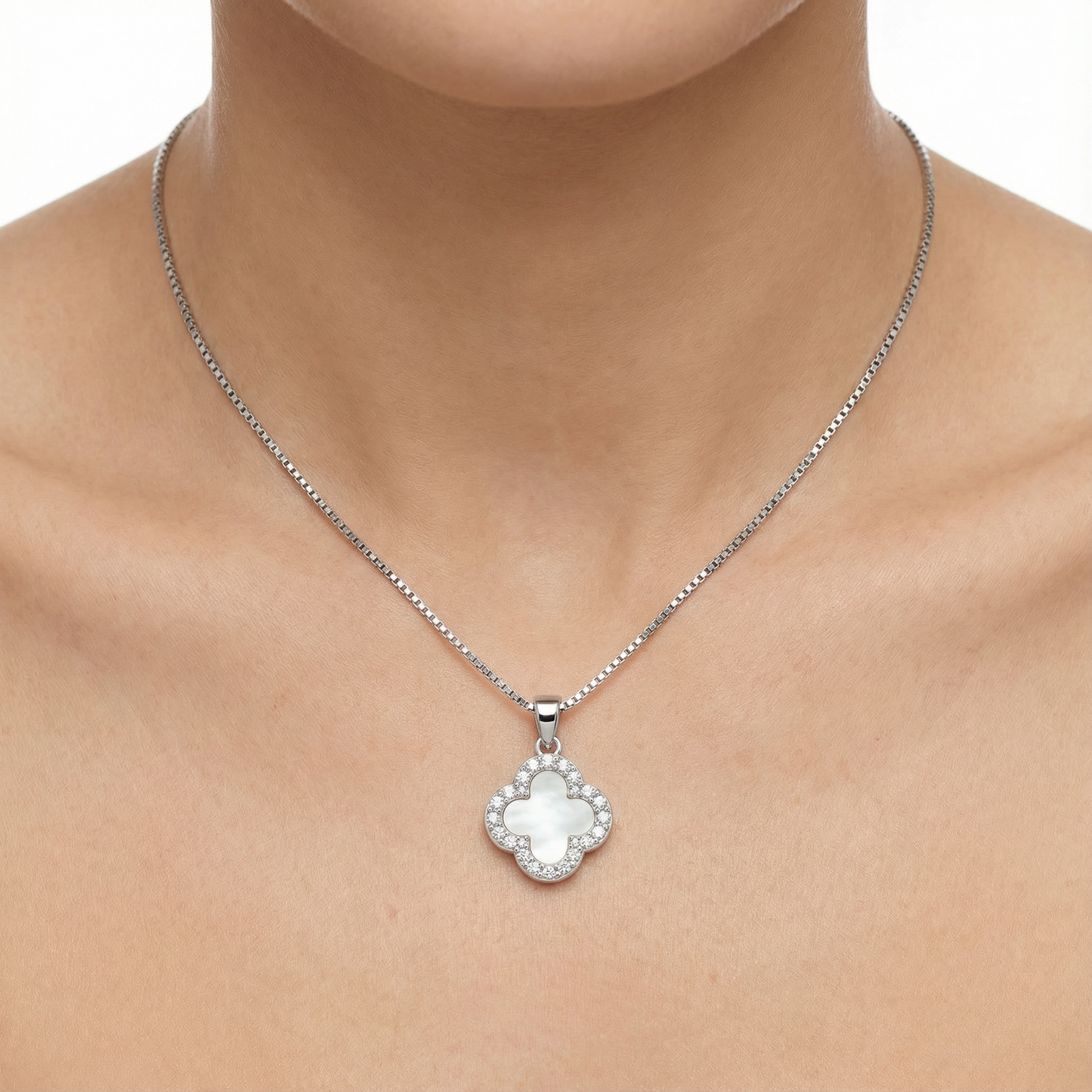 Collier Hueveil en argent