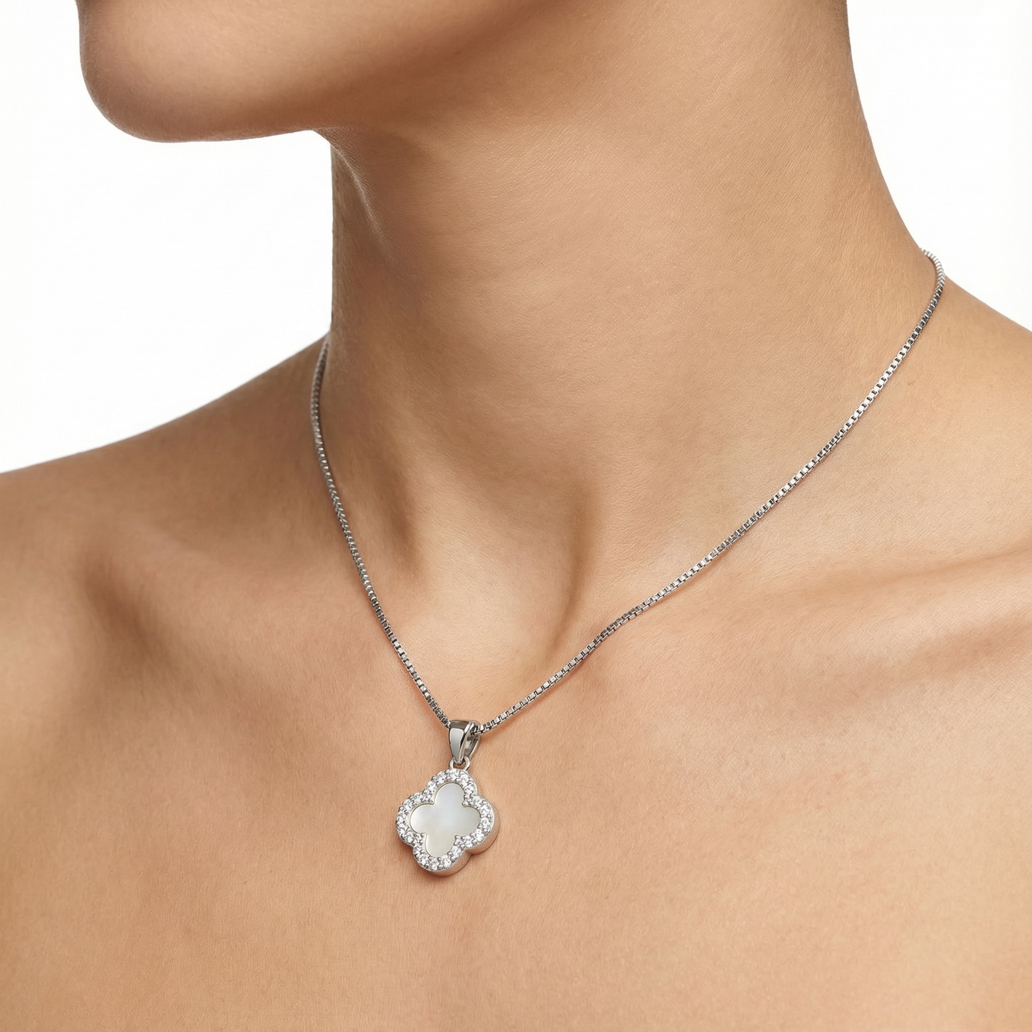 Collier Hueveil en argent